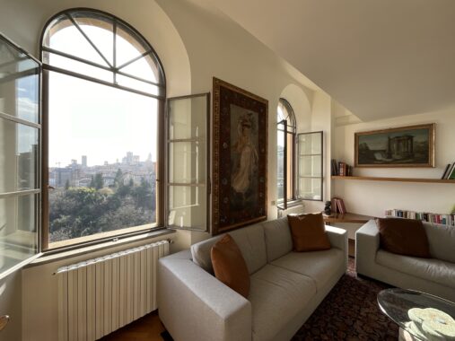 foto finestre sala aperte